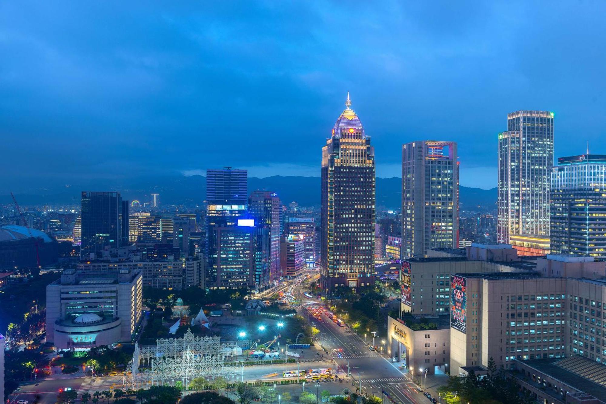 Grand Hyatt Taipei Otel Dış mekan fotoğraf Skyline of Kaohsiung
