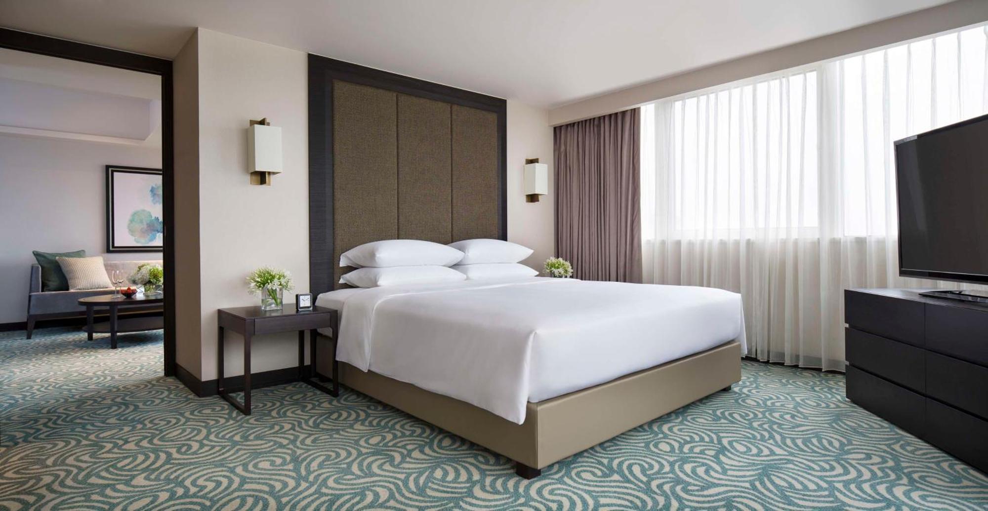 Grand Hyatt Taipei Otel Dış mekan fotoğraf A bedroom at the hotel