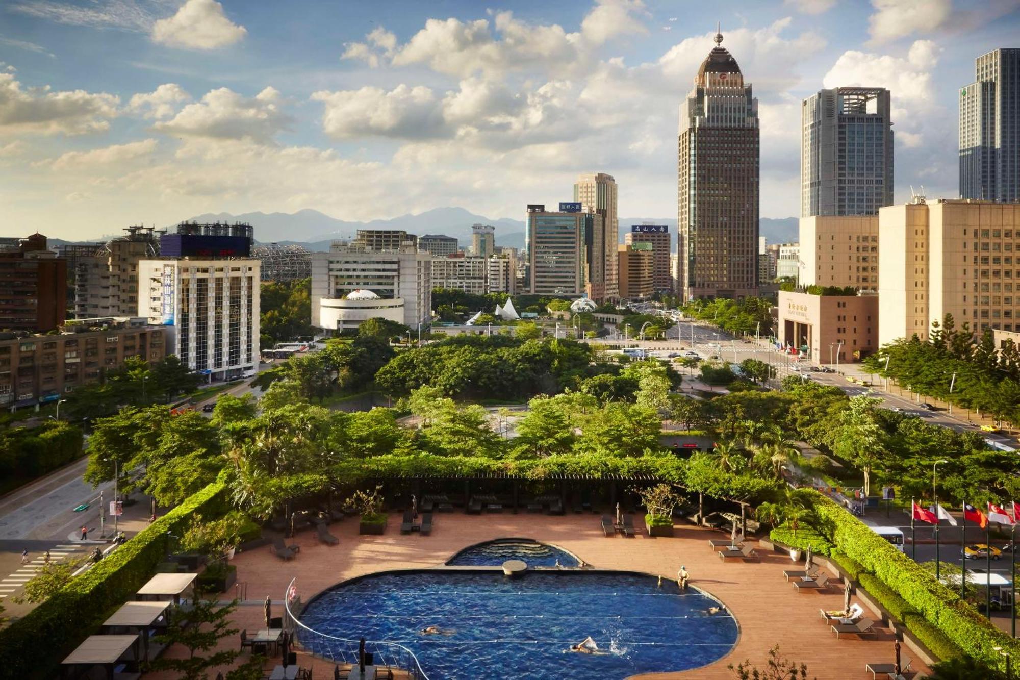 Grand Hyatt Taipei Otel Dış mekan fotoğraf San Diego skyline
